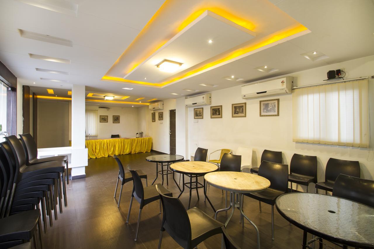 Oyo 984 Hotel Gn International Lalaguda Luaran gambar