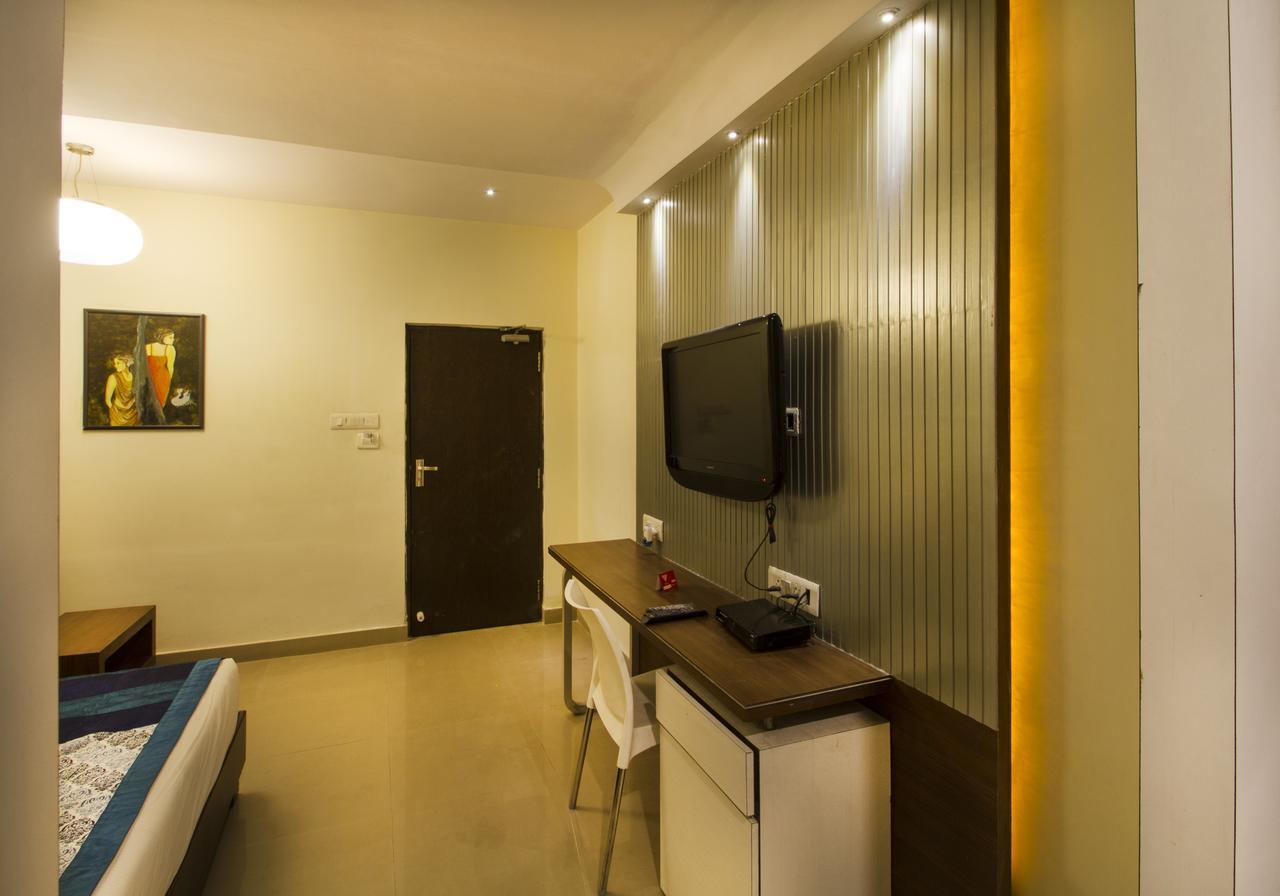 Oyo 984 Hotel Gn International Lalaguda Luaran gambar